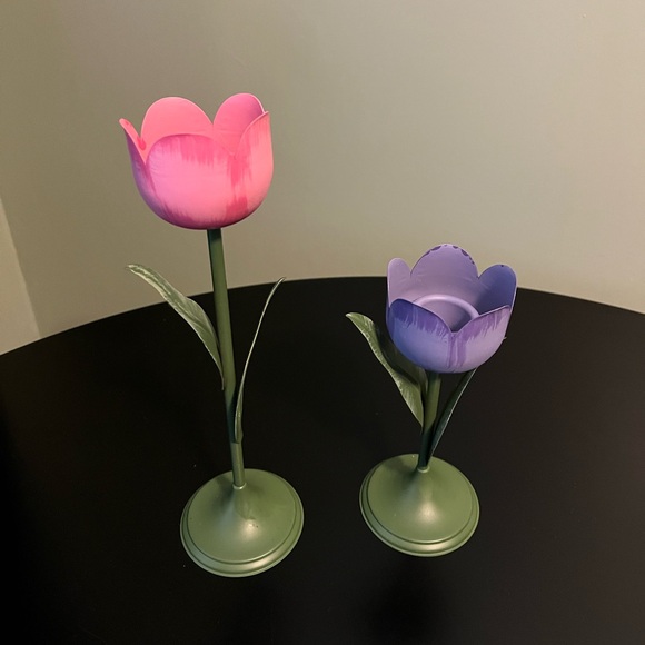Set of 2 Metal Tulip Candle Holders Pink Purple Flowers Green Stem & Leaves - Picture 3 of 6